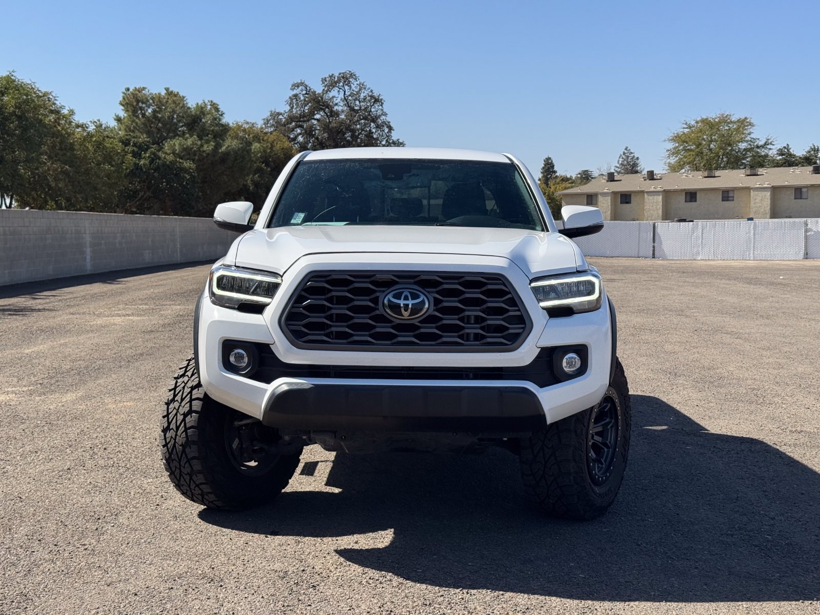 Used 2023 Toyota Tacoma TRD Off-Road AWD/4WD image 11