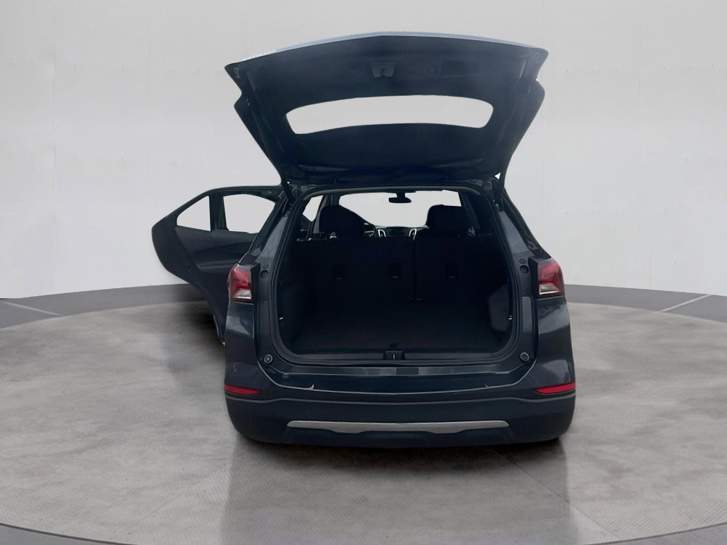 Used 2023 Chevrolet Equinox LT image 20