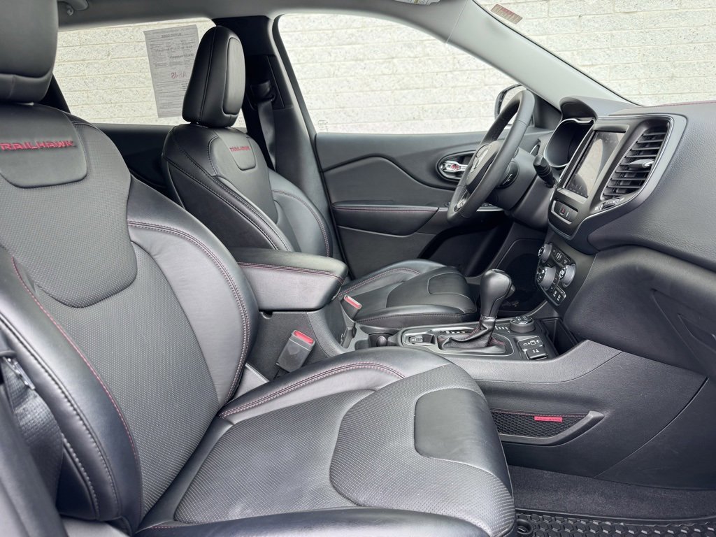 Used 2022 Jeep Cherokee Trailhawk w/ Sound & Nav Group image 17