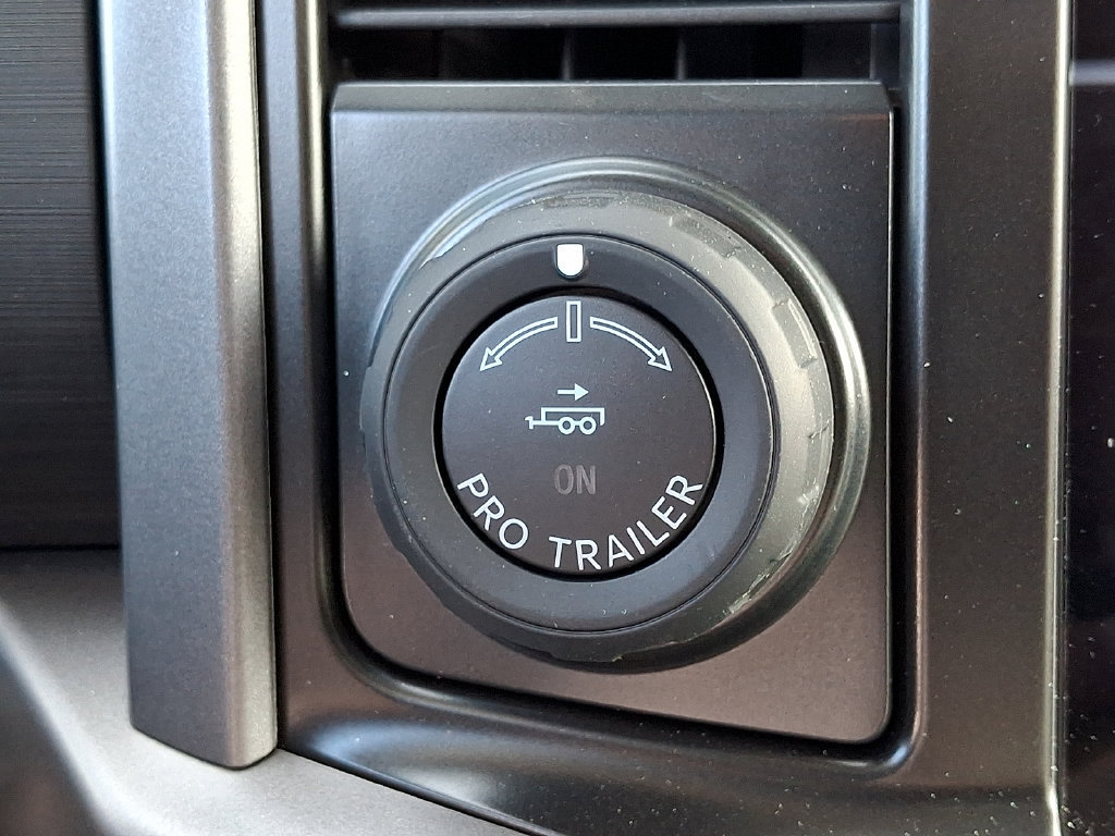 Certified 2026 Ford F150 XLT w/ Equipment Group 302A MID AWD/4WD image 22