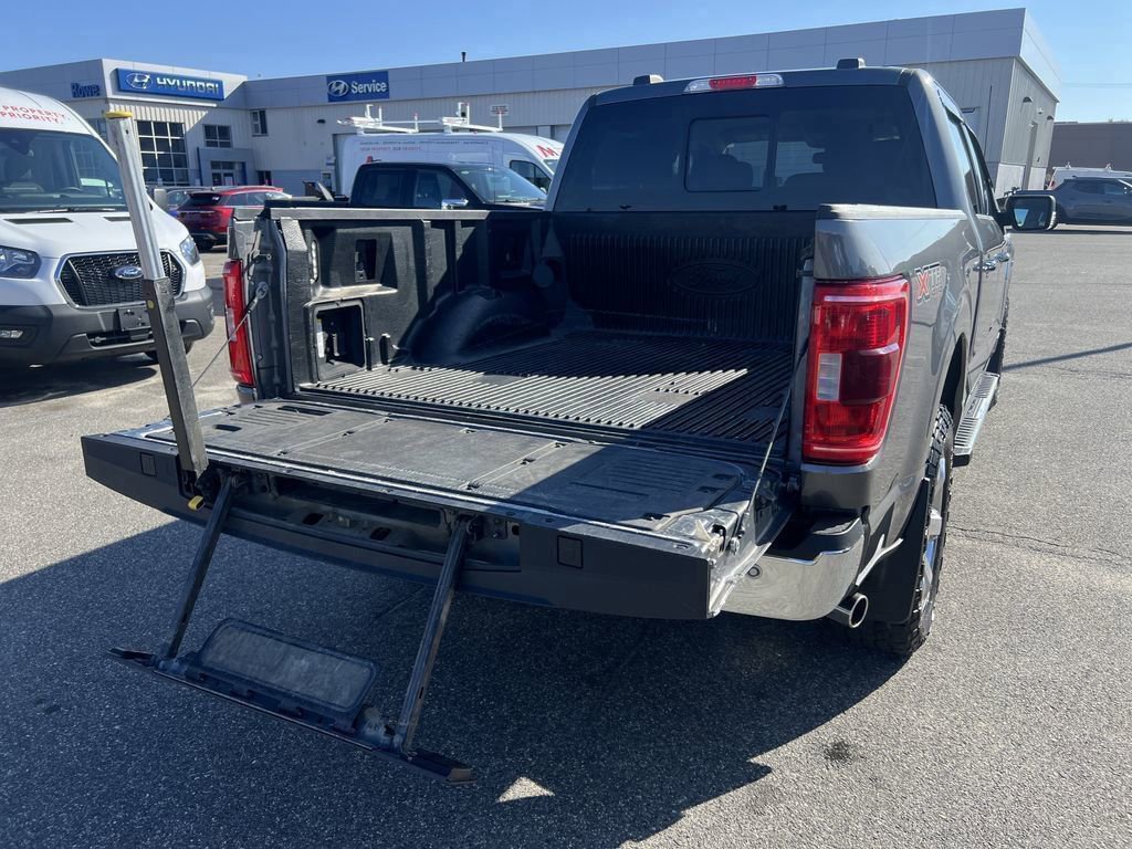 Certified 2022 Ford F150 XLT w/ Equipment Group 302A High image 22