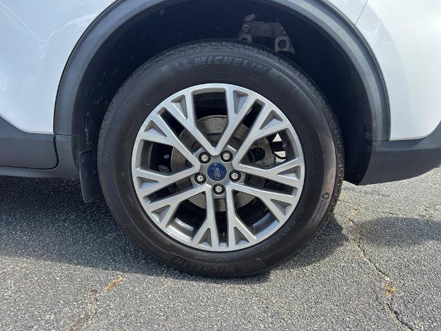 Certified 2022 Ford Escape SEL AWD/4WD image 5