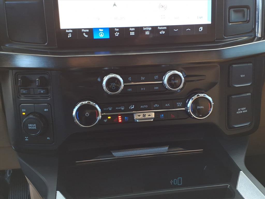 Certified 2024 Ford F250 Lariat w/ Sport Appearance Package image 22