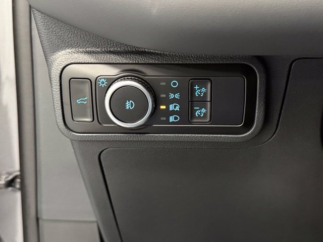 Certified 2026 Ford Explorer Active w/ Active Comfort Package RWD image 15