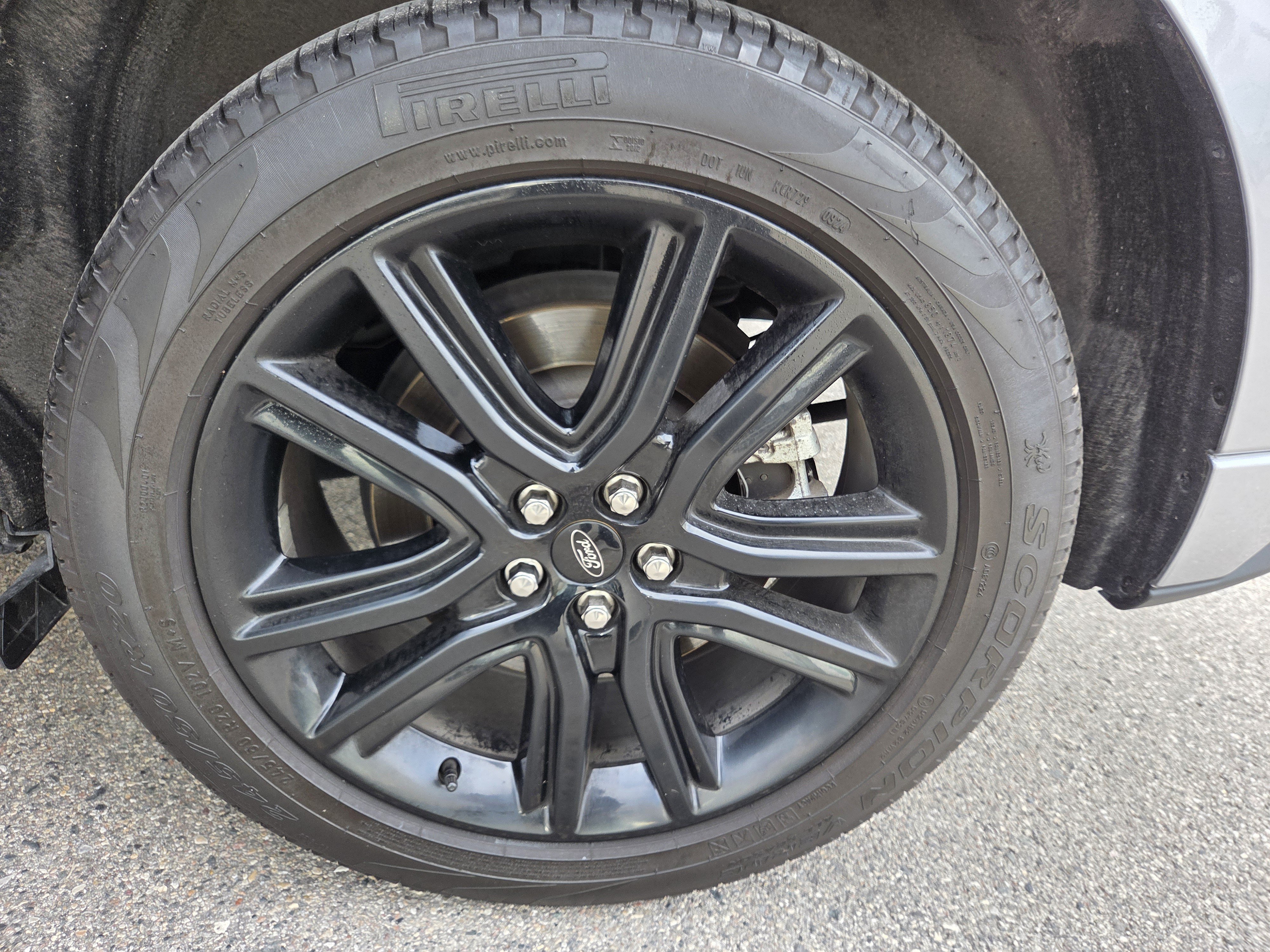 Certified 2024 Ford Edge ST-Line AWD/4WD image 10