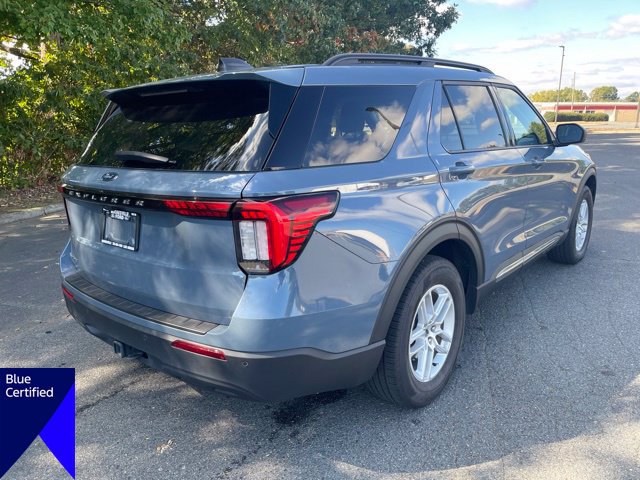 Certified 2025 Ford Explorer Active RWD image 5