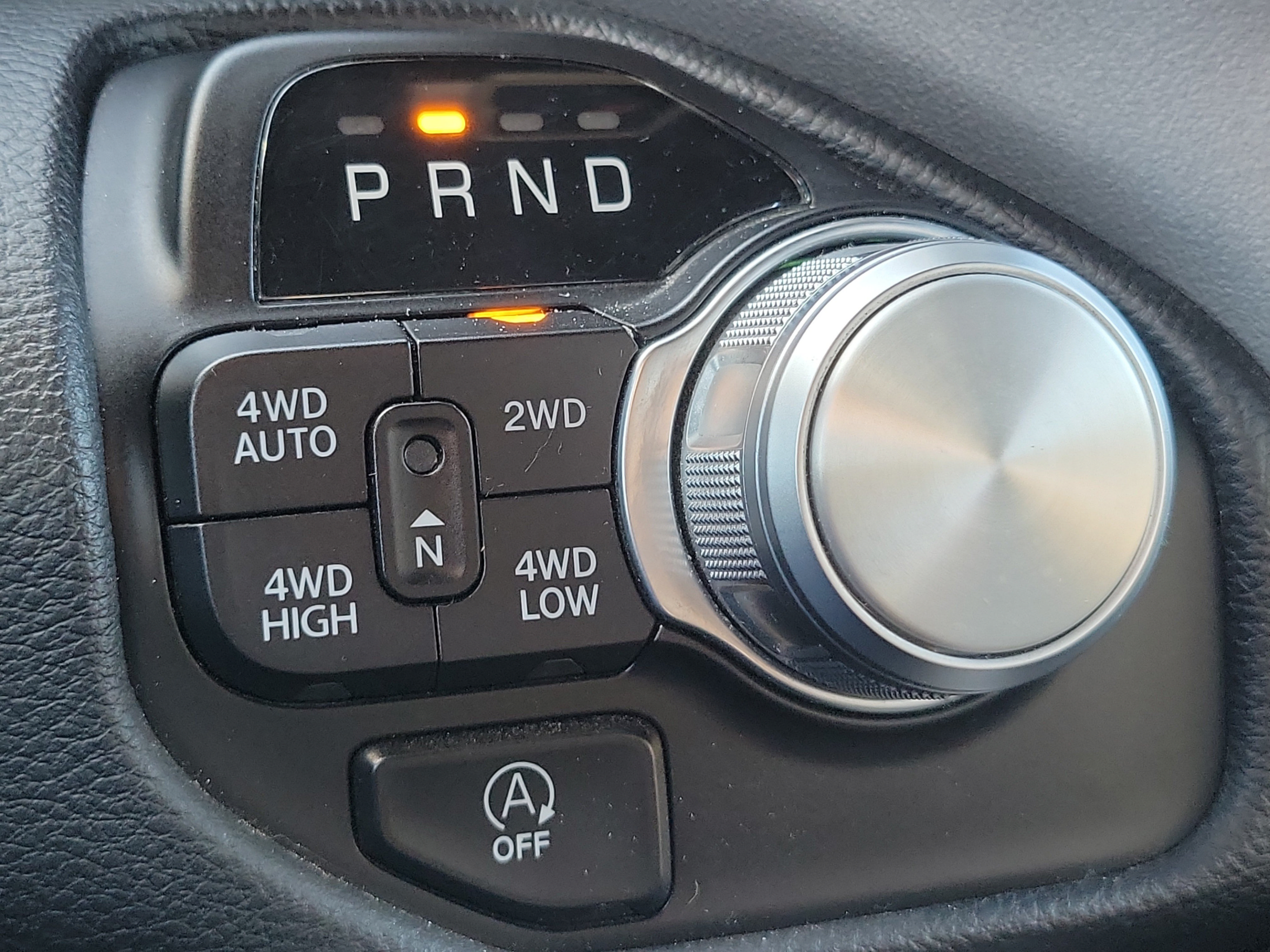 Used 2023 RAM 1500 Laramie AWD/4WD image 28