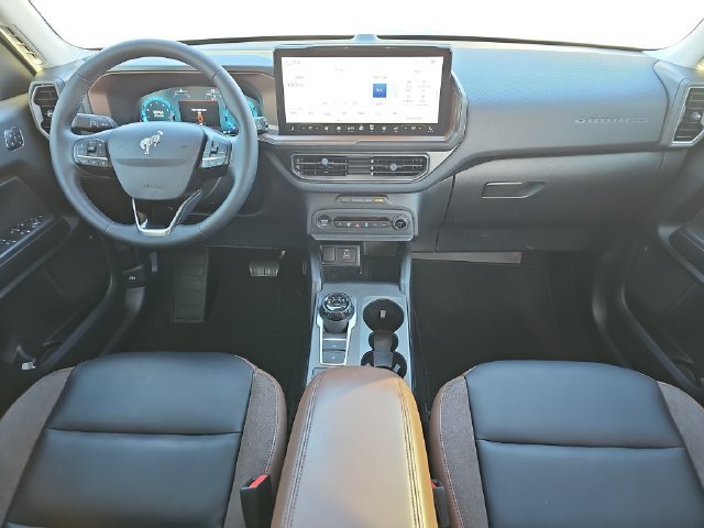 Certified 2025 Ford Bronco Sport Outer Banks AWD/4WD image 9