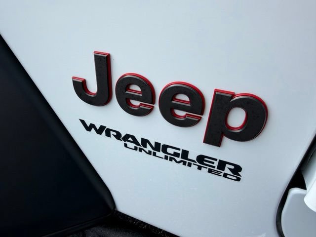 Used 2021 Jeep Wrangler Unlimited Rubicon AWD/4WD image 38