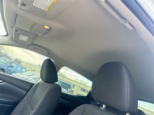 Used 2018 Nissan Rogue Sport S image 20