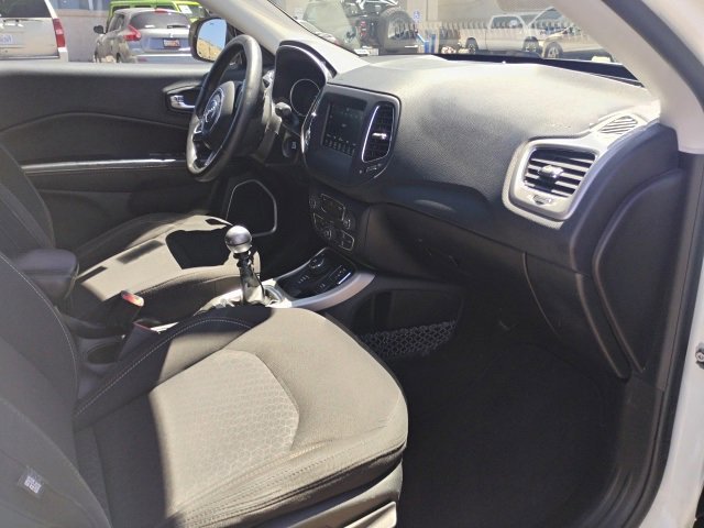 Used 2019 Jeep Compass Sport image 18