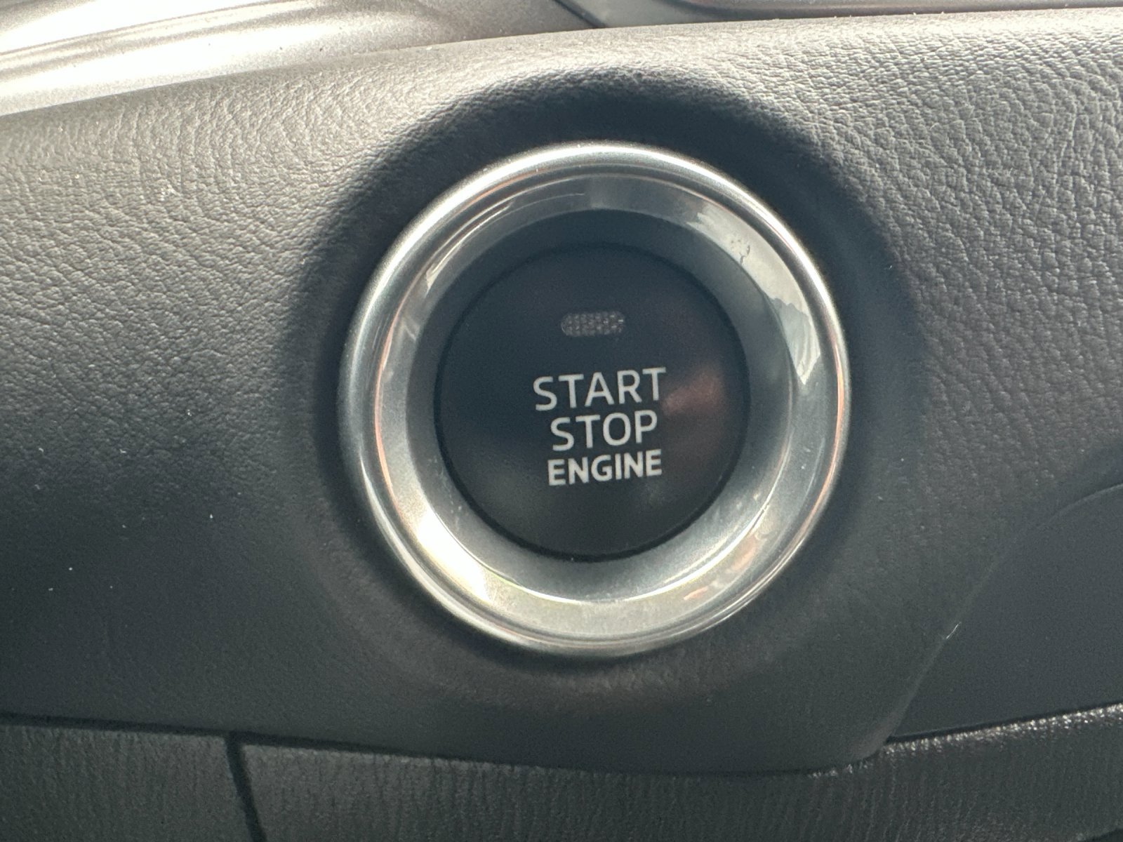 Used 2020 MAZDA CX-5 Touring image 23