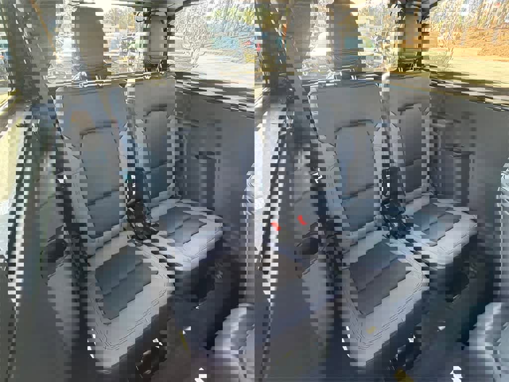 Certified 2024 Ford Bronco Black Diamond image 14