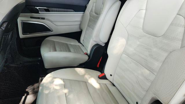 Used 2024 Kia Telluride SX Prestige w/ Towing Package AWD/4WD image 30