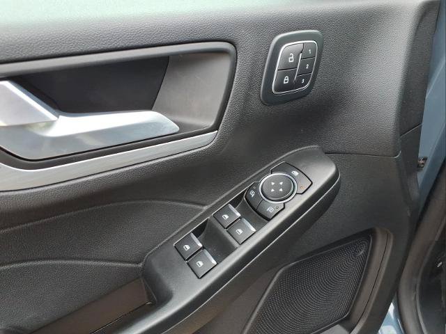 Certified 2025 Ford Escape Platinum FWD image 14