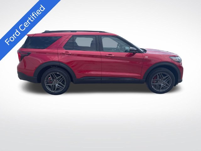 Certified 2025 Ford Explorer ST-Line w/ ST-Line Street Pack AWD/4WD image 8