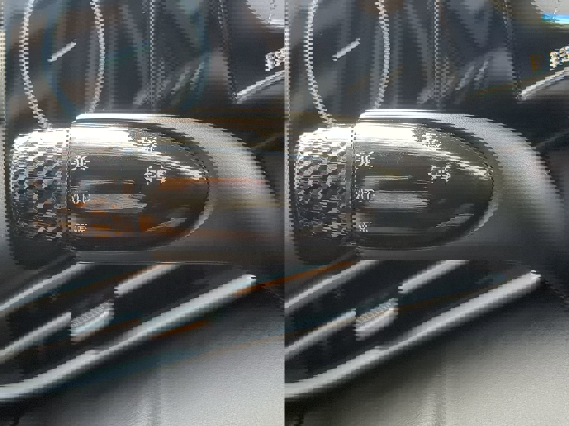 Used 2021 Hyundai Elantra SEL w/ Convenience Package image 53