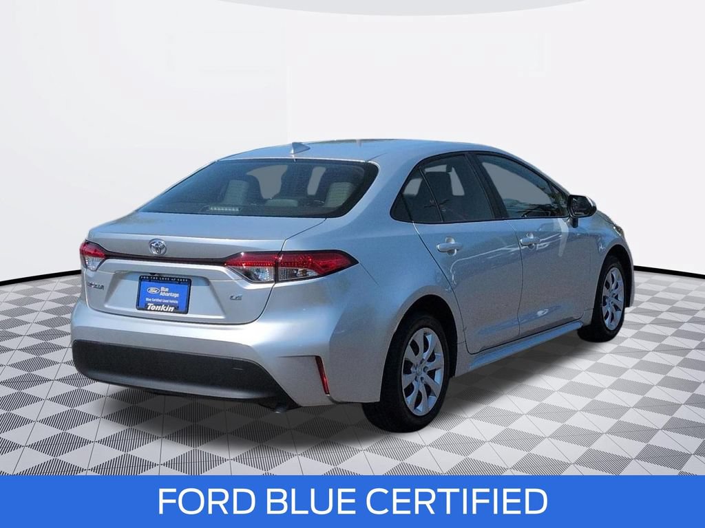Used 2024 Toyota Corolla LE FWD image 5