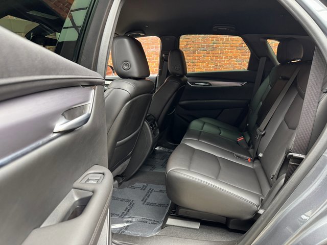 Used 2022 Cadillac XT5 Luxury image 23