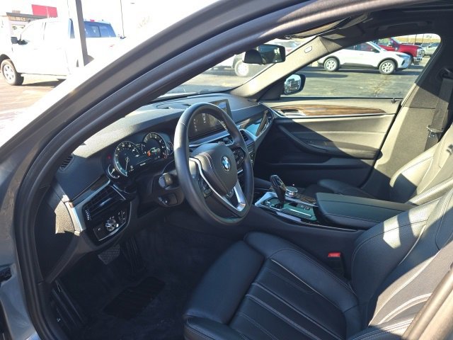 Used 2018 BMW 530i xDrive image 10