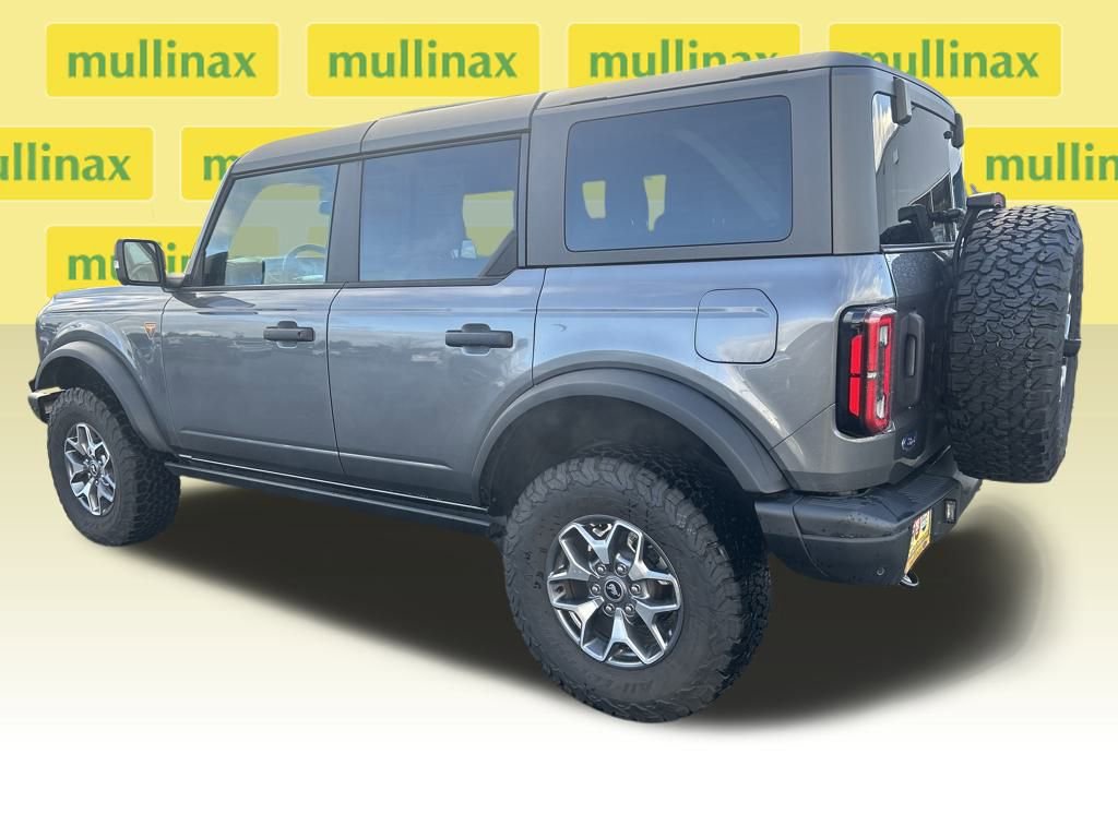 Certified 2024 Ford Bronco Badlands image 11