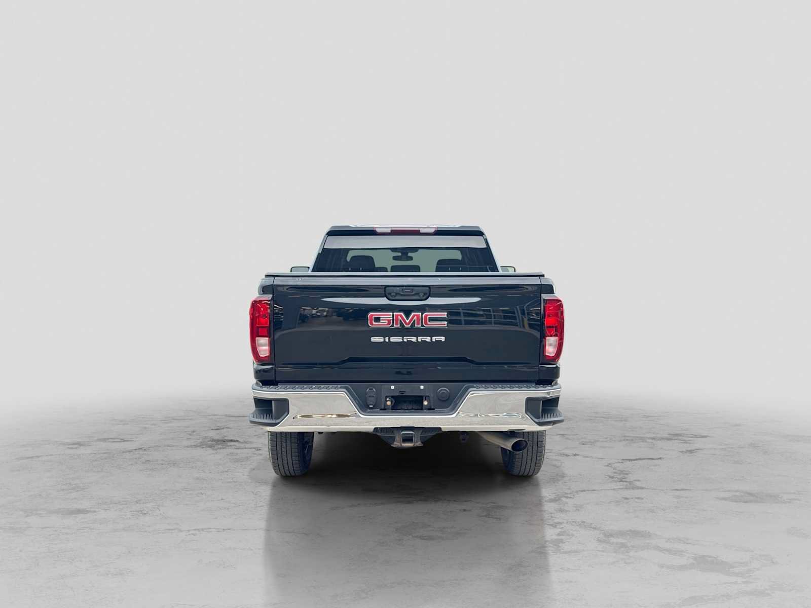 Used 2023 GMC Sierra 2500 Pro w/ Gooseneck/5TH Wheel Package AWD/4WD image 5