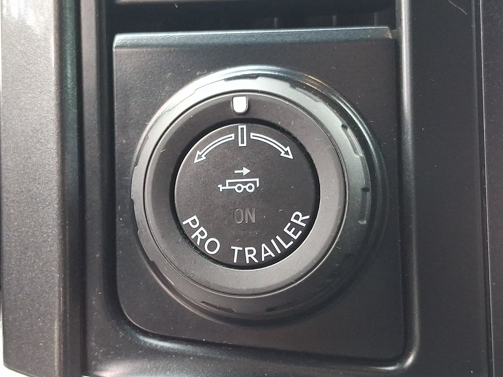 Certified 2023 Ford F150 Lariat w/ Equipment Group 502A High AWD/4WD image 26