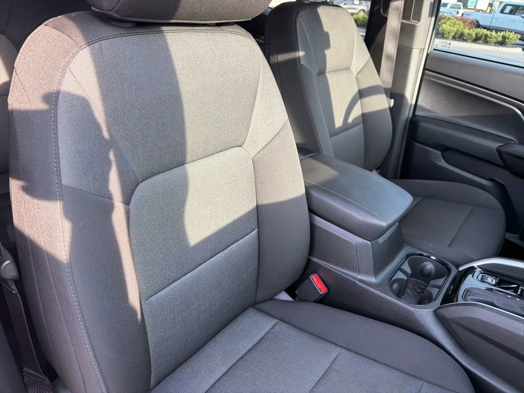 Used 2026 Chevrolet Colorado W/T w/ WT Custom Package image 24