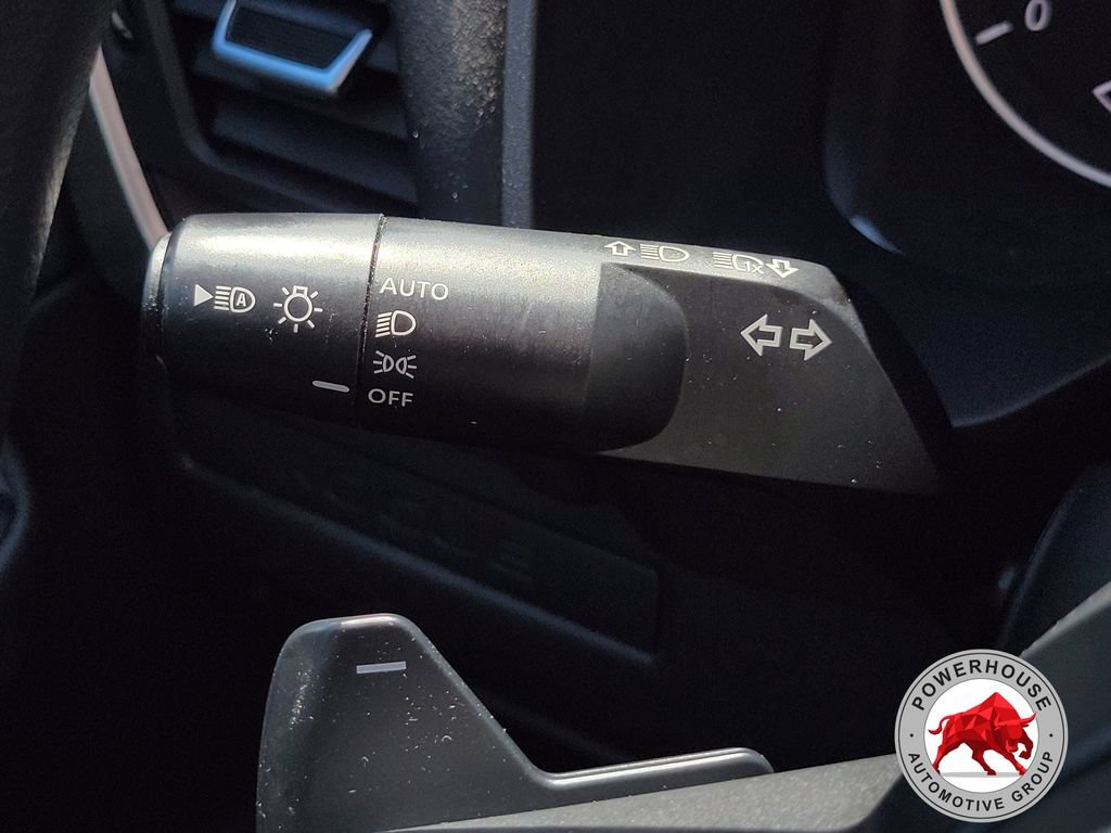 Used 2023 Nissan Rogue S FWD image 29