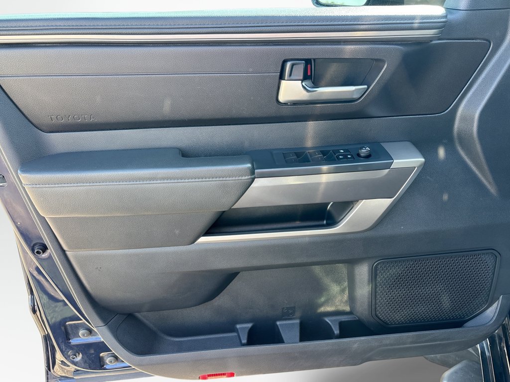 Used 2022 Toyota Tundra SR5 AWD/4WD image 26