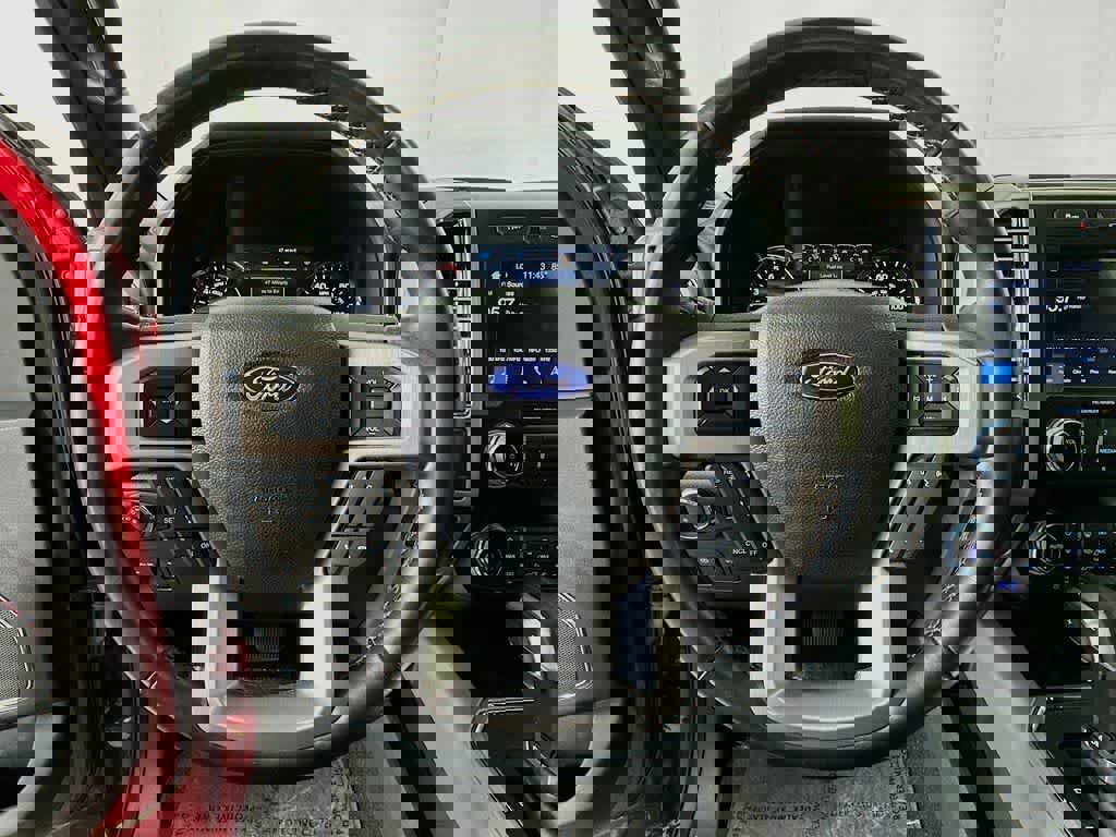 Certified 2019 Ford F150 Platinum w/ Equipment Group 701A Luxury image 19