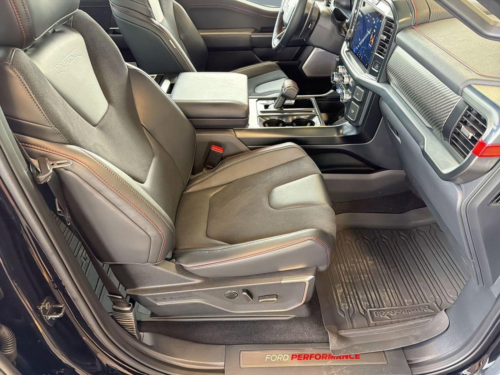 Certified 2025 Ford F150 Raptor image 30