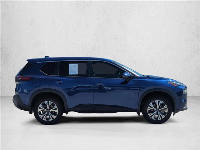 Used 2022 Nissan Rogue SV FWD video 4