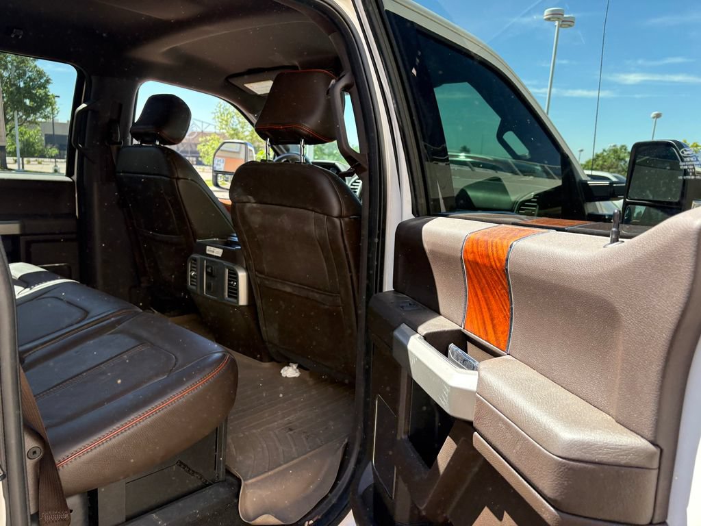 Certified 2017 Ford F250 King Ranch w/ Chrome Package AWD/4WD image 29