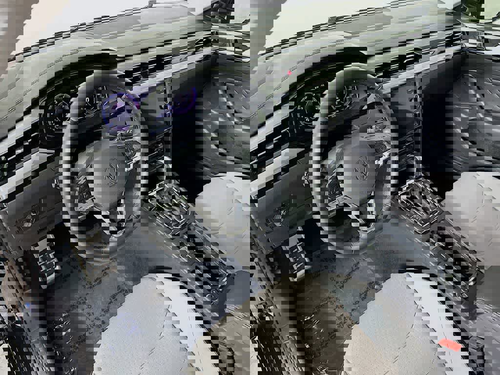 Used 2021 Volkswagen Arteon SE image 9