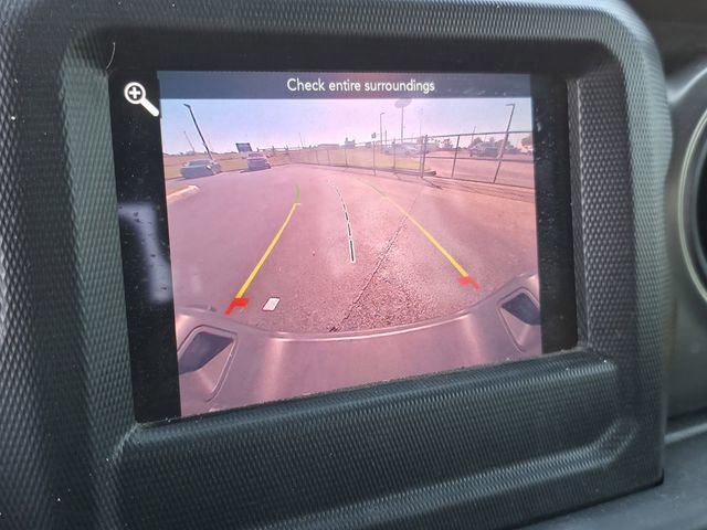 Used 2023 Jeep Gladiator Sport image 16