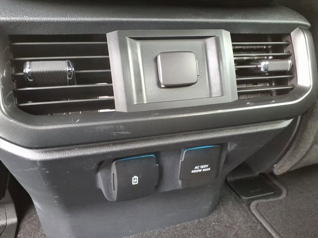 Certified 2022 Ford F150 XLT w/ Equipment Group 302A High image 14