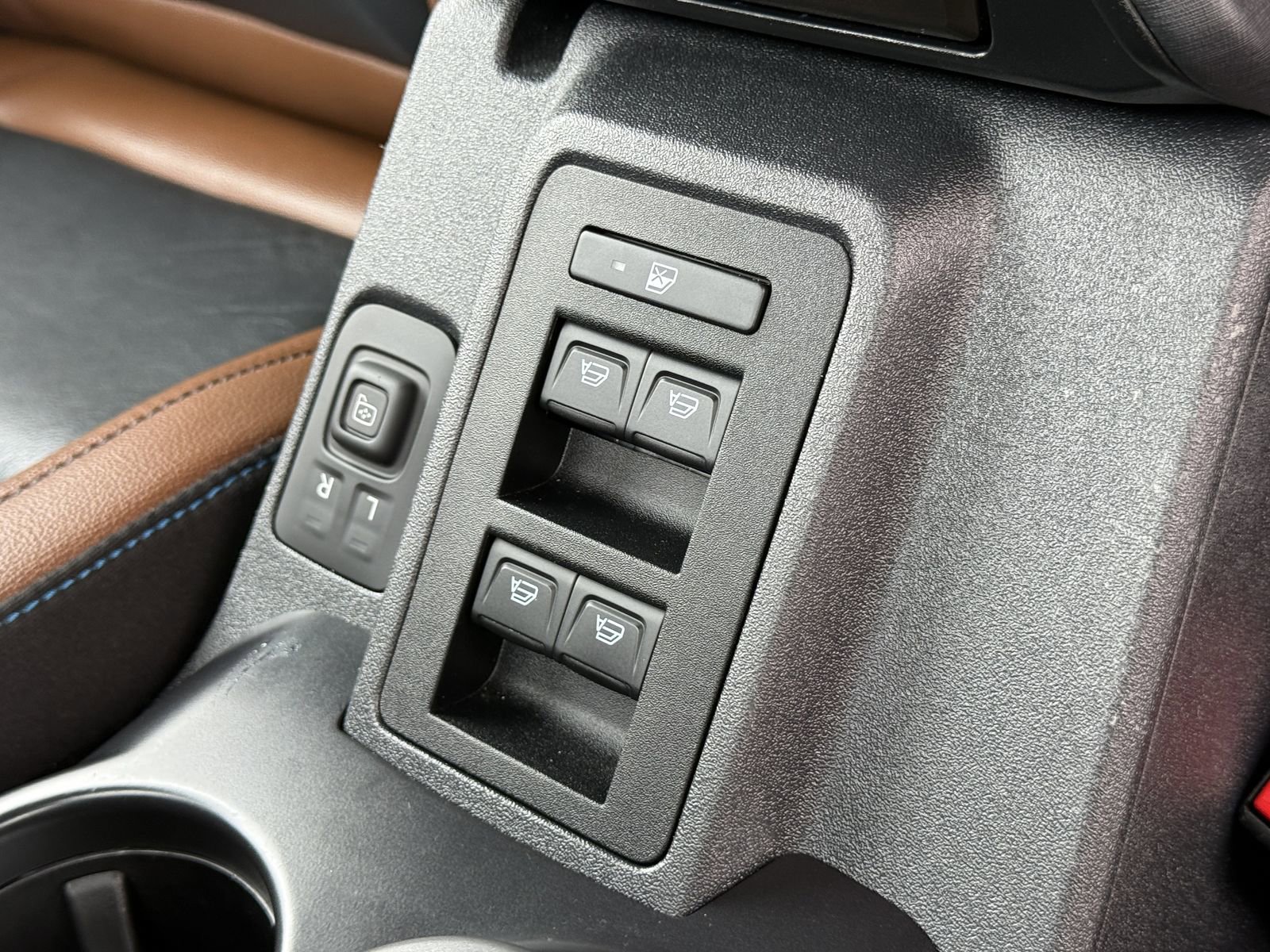 Certified 2024 Ford Bronco Outer Banks image 20