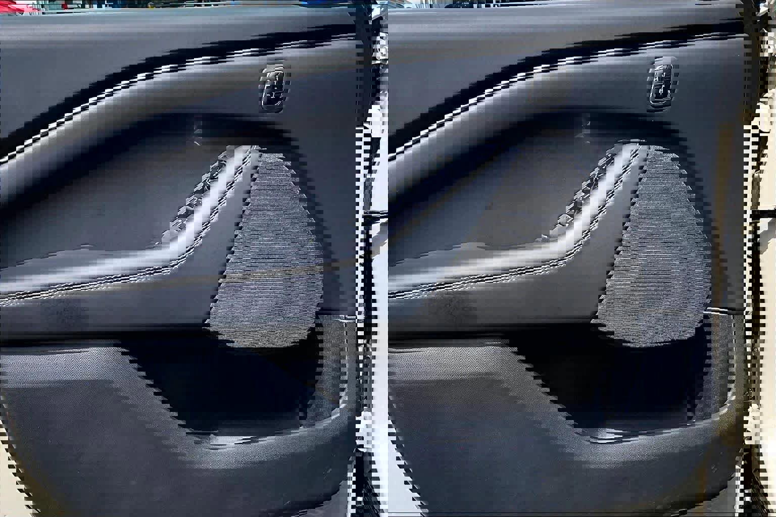 Certified 2025 Ford Mustang Mach-E Select w/ Comfort Package Lite RWD image 22