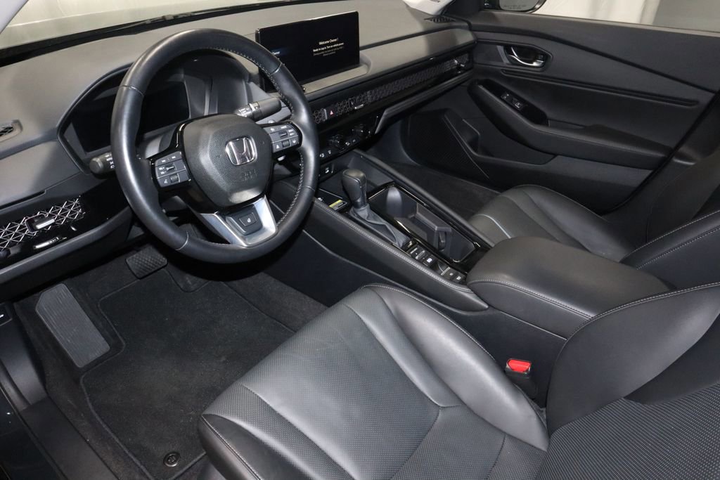 Used 2025 Honda Accord Touring image 24