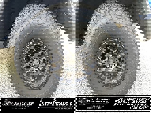 Used 2022 Jeep Wrangler Sport image 40