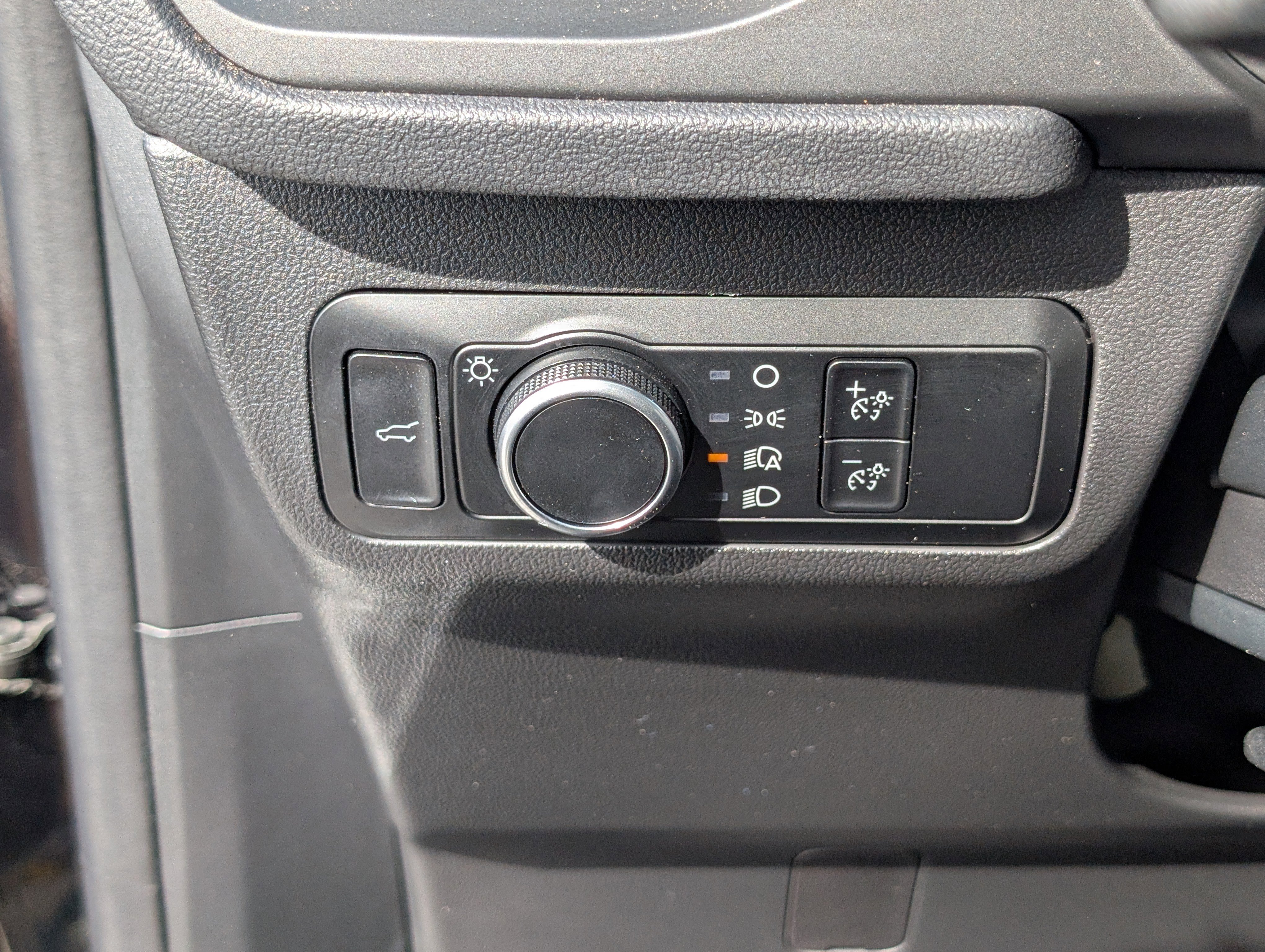 Certified 2024 Ford Escape Active w/ Cold Weather Package FWD image 22