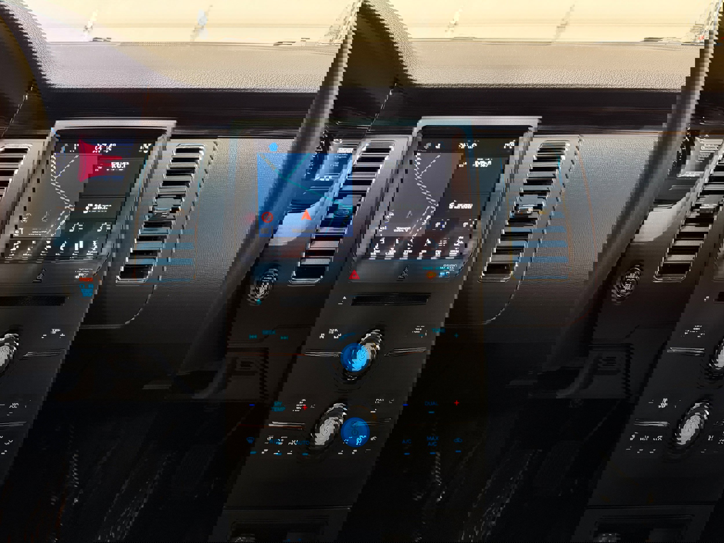 Certified 2019 Ford Flex SEL w/ Equipment Group 202A image 20