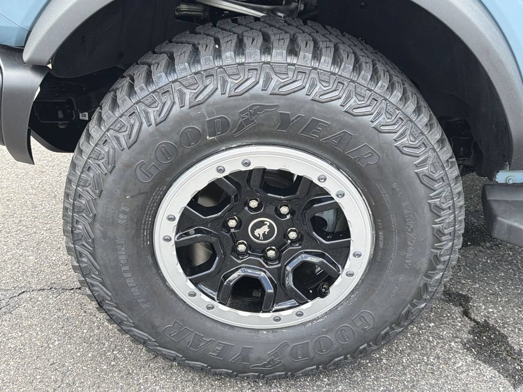 Certified 2023 Ford Bronco Black Diamond w/ Sasquatch Package AWD/4WD image 11