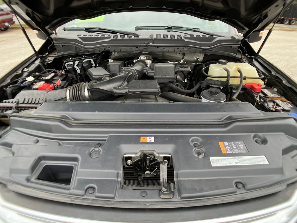 Certified 2022 Ford F350 XLT w/ XLT Premium Package image 32