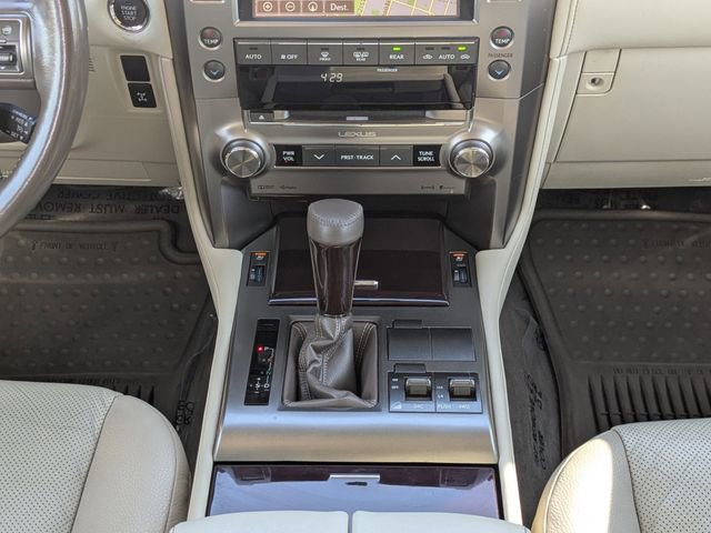 Used 2018 Lexus GX 460 Premium w/ Premium Package AWD/4WD image 17