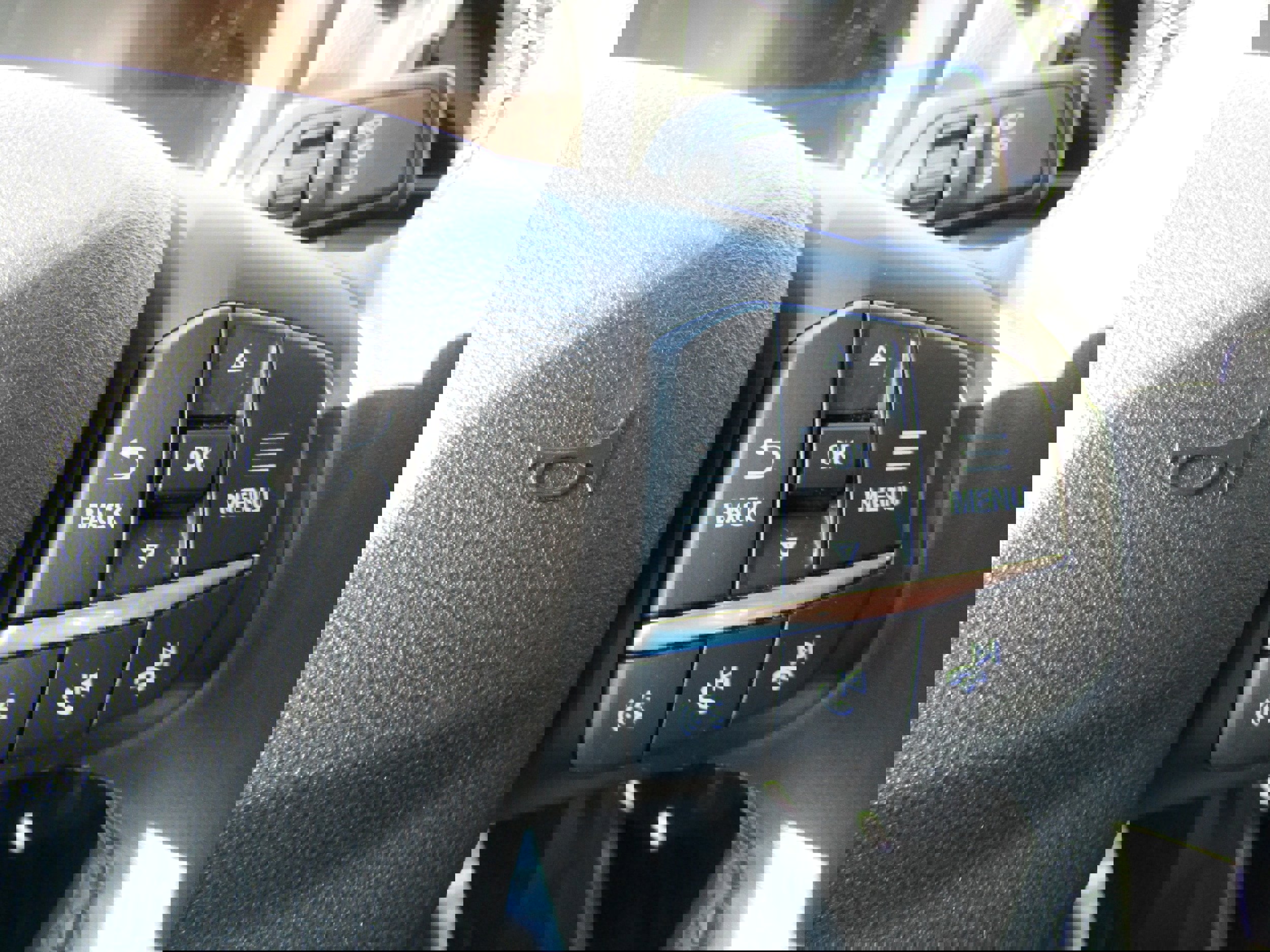 Certified 2024 Ford Maverick XLT w/ XLT Luxury Package image 27