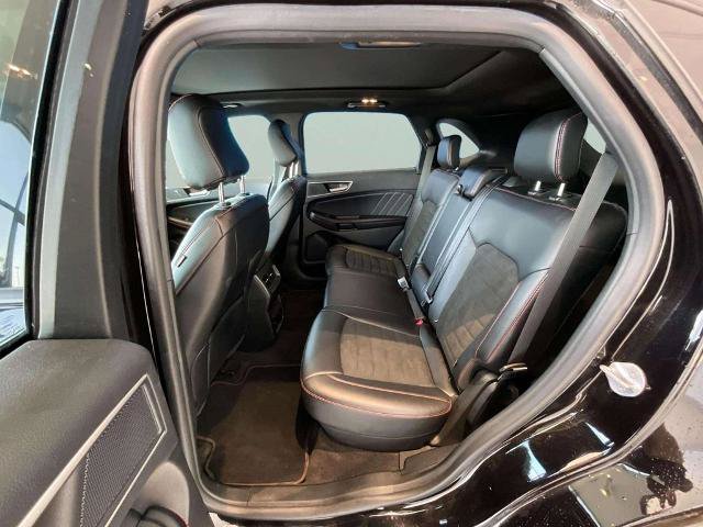 Certified 2023 Ford Edge ST-Line w/ Class II Trailer Tow Package AWD/4WD image 17