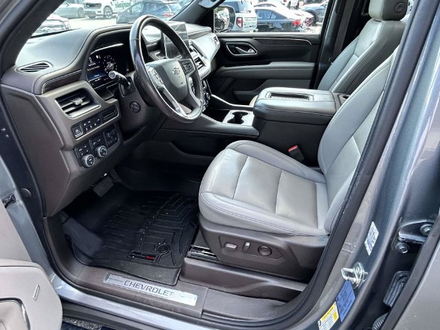 Used 2022 Chevrolet Suburban Z71 w/ Off-Road Capability Package AWD/4WD image 16