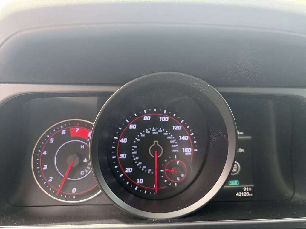 Used 2023 Hyundai Elantra SEL FWD image 35